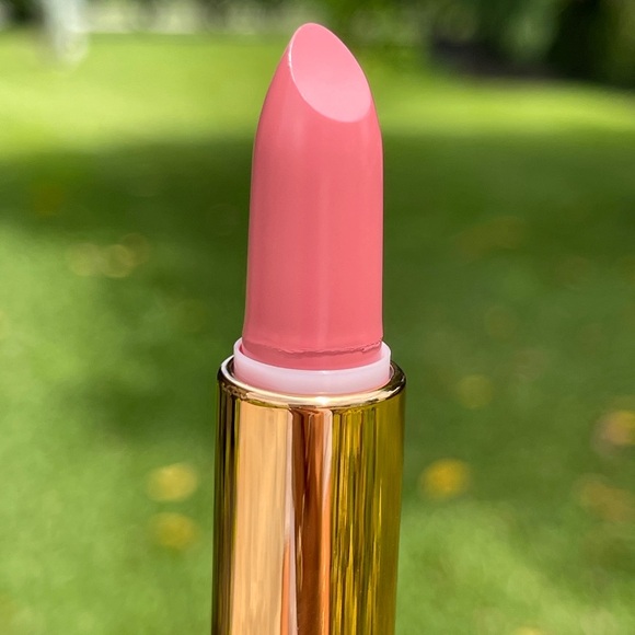 YENSA Super 8 Vibrant Silk Lipstick In Free Spirit - Picture 2 of 12